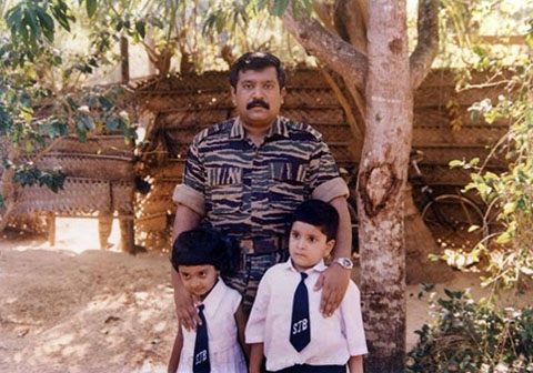 prabhakaran_with_children
